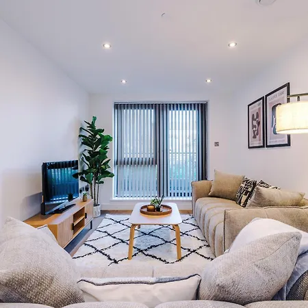 Lux - 2 Bed & Pool Table, Secure Parking Lägenhet Leeds (West Yorkshire)