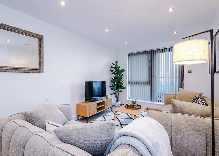 Centre 2 Bed Pool Table Parking Апартаменты